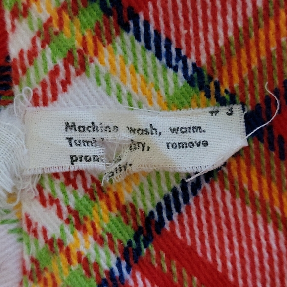 VINTAGE Plaid Coat Notched Rounded Collar 2 Button - Picture 9 of 14